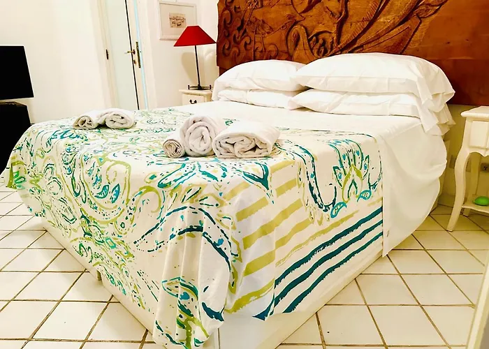 Scala Fenicia 14 By Caprirooms Bed and breakfast