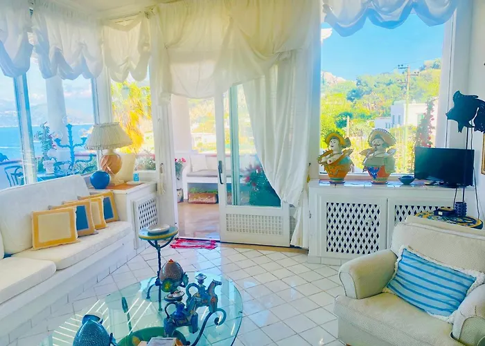 Scala Fenicia 14 By Caprirooms Bed & Breakfast