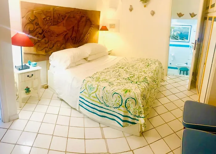 Bed and breakfast Scala Fenicia 14 By Caprirooms 4*