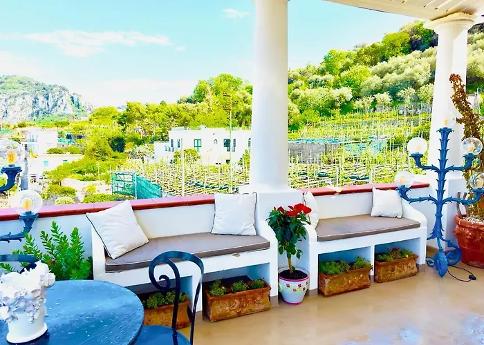 Bed & Breakfast Scala Fenicia 14 By Caprirooms 4*