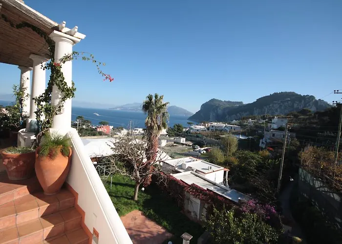 Scala Fenicia 14 By Caprirooms Bed and breakfast 4*