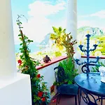 Bed & Breakfast Scala Fenicia 14 By Caprirooms